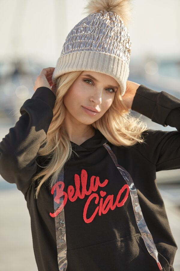 czarna bluza