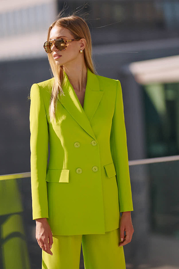 Zielony elegancki garnitur