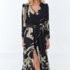 Czarna elegancka sukienka midi NOIR z gumką w talii