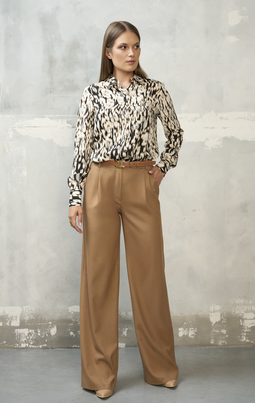 Elegancka wiskozowa koszula premium w odcieniach czerni, beżu i kości słoniowej