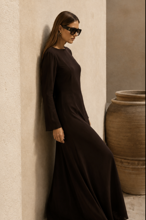Elegancka długa sukienka maxi