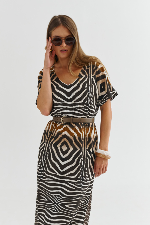sukienka maxi safari z dekoltem V
